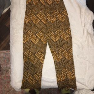 NWOT High Waisted Free People Yellow Chevron Pants